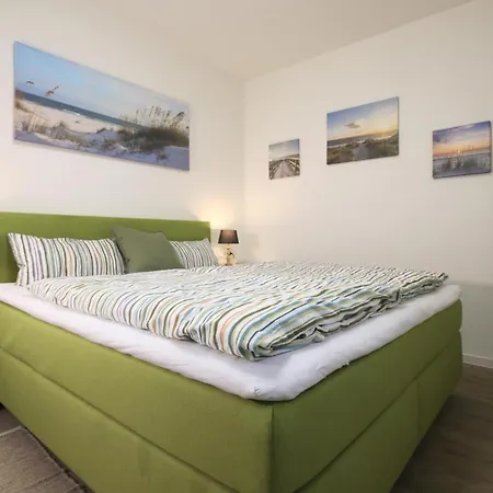 Am Kutterhafen 18a - Blaue Haus Semesterbostad Fedderwardersiel