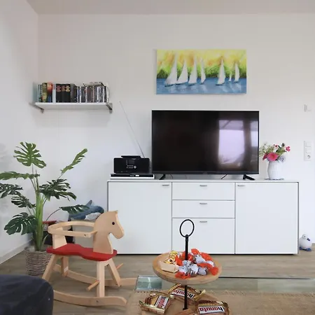 Am Kutterhafen 18a - Blaue Haus * Fedderwardersiel