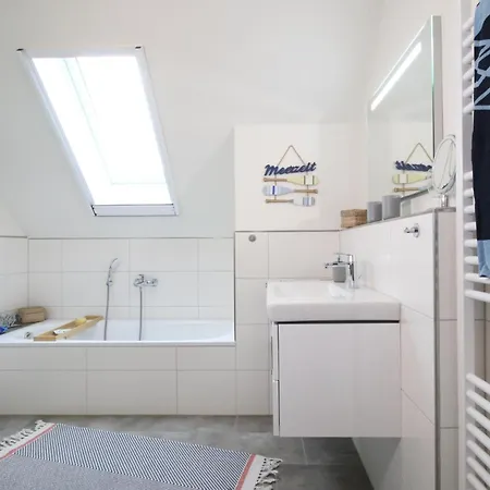 Casa de Férias Am Kutterhafen 18a - Blaue Haus