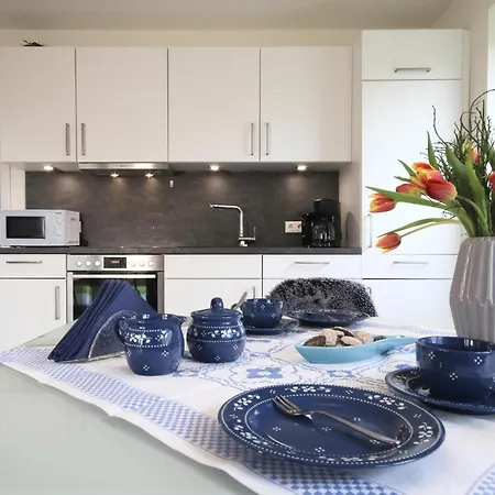 Am Kutterhafen 18a - Blaue Haus *