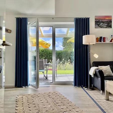 Am Kutterhafen 18a - Blaue Haus Semesterbostad *