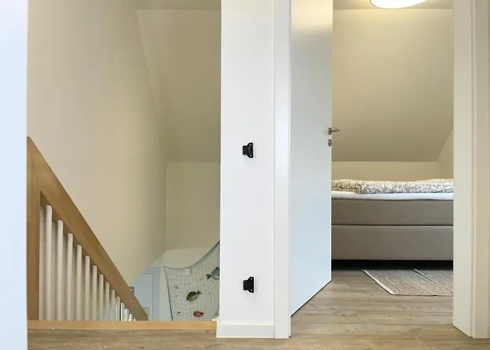 Σπίτι διακοπών Am Kutterhafen 18a - Blaue Haus Fedderwardersiel